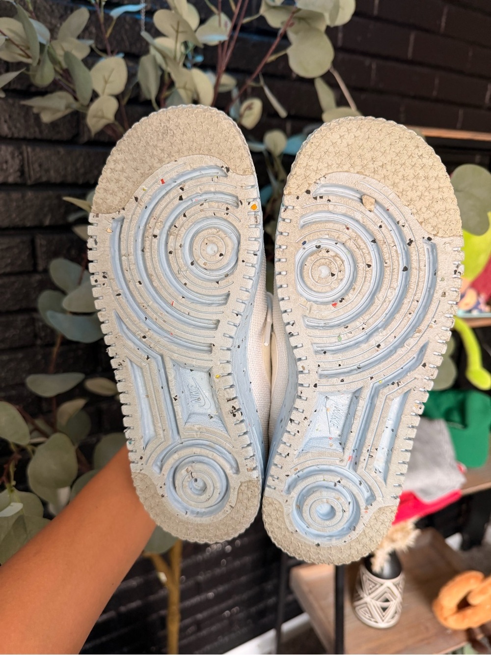 Nike Wmns Air Force 1 Crater Flyknit 'Pure Platinum' | Size 8 - Picture 4 of 5
